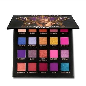Eloise The Queen eyeshadow palette NWT